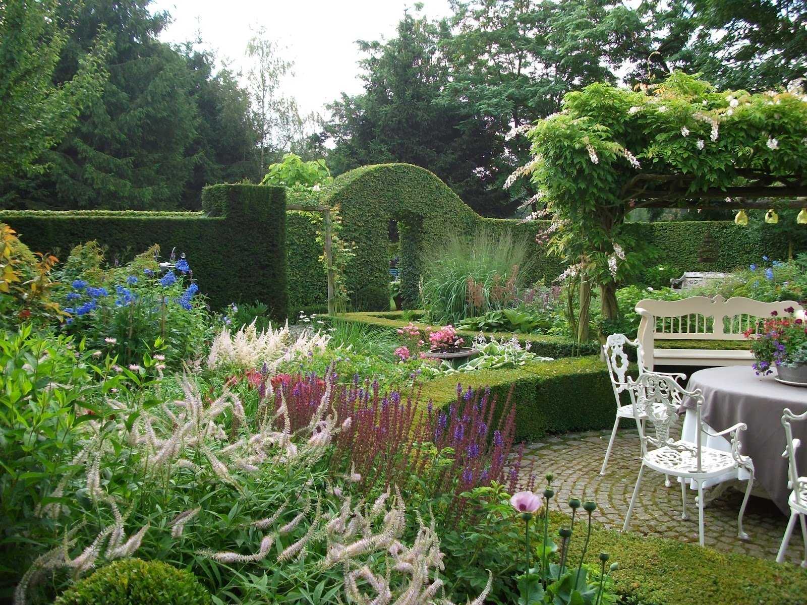 Сад у дома в английском стиле, как его создать своими руками